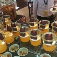 เมนูของร้าน โรงแรมพลาซ่าแอทธินี