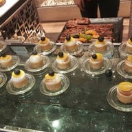 เมนูของร้าน โรงแรมพลาซ่าแอทธินี