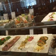 เมนูของร้าน โรงแรมพลาซ่าแอทธินี