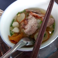 ก๋วยเตี๋ยวหมูจอมพล