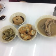 House of Bak Kut Teh by senanikom