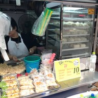 เมนูของร้าน โต๊ะ ขนมจีบ - ซาลาเปา ฮาลาล ตลาดสด ห้วยขวาง