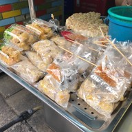 เมนูของร้าน โต๊ะ ขนมจีบ - ซาลาเปา ฮาลาล ตลาดสด ห้วยขวาง