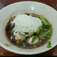 เมนูของร้าน หนิง ก๋วยเตี๋ยวเรือ