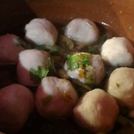 เมนูของร้าน ก๋วยเตี๋ยวหม้อดิน ไมอามี่บางปู