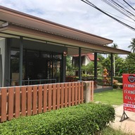 หน้าร้าน Darling202 Coffee and Eatery กาแฟสด อาหารดั่งเดิม ย่านเก่าวังกรด