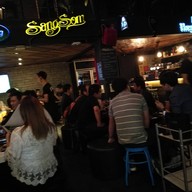 บรรยากาศ Old Dirty
