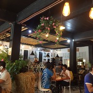 The Ground Cafe & Hangout
