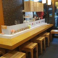 บรรยากาศ ร้าน มี-นม เกษตร เกษตร