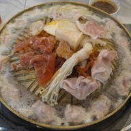 อิคคิวซัง หมูกะทะ