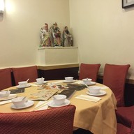 บรรยากาศ Four Seasons Gerrard Street