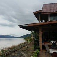 เมนูของร้าน บ้านไม้ริมโขง