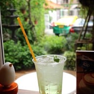 เมนูของร้าน Early Bird Gets Coffee