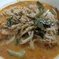 ก๋วยเตี๋ยวต้มยำไข่หวาน