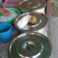 เมนูของร้าน ขนมจีนป้าเพ็ญ ถนนทรายทอง