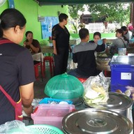 บรรยากาศ ขนมจีนป้าเพ็ญ ถนนทรายทอง