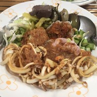 สิวาลัย แม่ทองร้อยขนมจีนหล่มเก่า