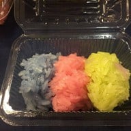 ข้าวเหนียวมูน พุ่มหิรัญ ตลาดนัดสัมมากร
