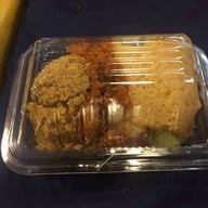 ข้าวเหนียวมูน พุ่มหิรัญ ตลาดนัดสัมมากร
