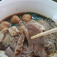 เมนูของร้าน ก๋วยเตี๋ยวลำปาง สาขา 2 (ป่าซาง) ป่าซาง