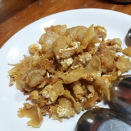 เมนูของร้าน ก๋วยเตี๋ยวเรือน้าชู ตลาดหลังกระทรวงการคลัง