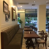 บรรยากาศ Harrods Café The Mercury Ville @ Chidlom