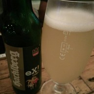 เมนูของร้าน People On Pause Cafe