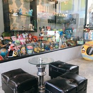 Tooney Food Room & Cafe