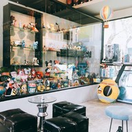 Tooney Food Room & Cafe