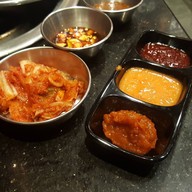 เมนูของร้าน Nice Two Meat U Siam Square Soi 3