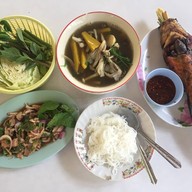 อาหารอีสานพี่ปู