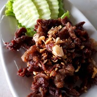 เมนูของร้าน เพียรศรี ส้มตำ ไก่ย่างเหรียญทอง