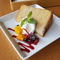 Park Side Cafe Ueno park