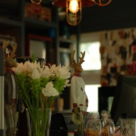 บรรยากาศ White Garden Chiang Mai