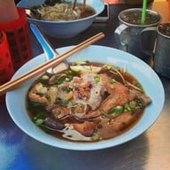 เมนูของร้าน Arma Noodle สวนพลู