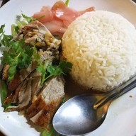 เจ๊หมูแสนสุขสุกี้เป็ดย่าง