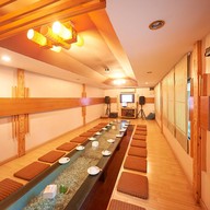 แสนสุข ผับ คาราโอเกะ อมตะชลบุรี