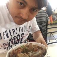 ซุปกระดูกแม่โจ้ กาดวันค่ำ