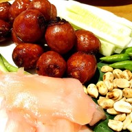 เมนูของร้าน ส้มตำ เฌอ เฌอ ระยอง ตากสิน