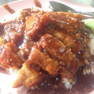 เมนูของร้าน ข้าวหมูแดงหมูกรอบ ศรีวัช เชิญชิม