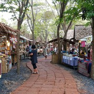 บรรยากาศ บ้านขนมไทยศุธาวัน ตลาดกรุงศรี