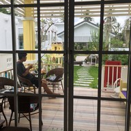 บรรยากาศ เค้กบ้านน้าฟ้า