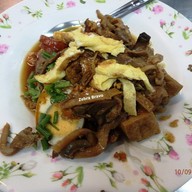 เมนูของร้าน เจ๊เกียง ปอเปี๊ยะสด ก๋วยเตี๋ยวหลอด