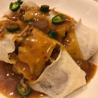 เมนูของร้าน ปอเปี๊ยะสด สะพานเหลือง