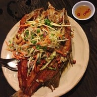 สวนอาหารบ้านลุงคอง