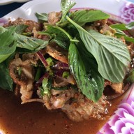 ส้มตำหน้าวัดเลาขวัญ