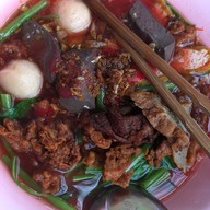 เจ๊แดงเย็นตาโฟรสเด็ด ตลาดหนองแคน สาขา1 ตลาดหนองแคน