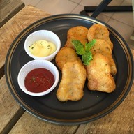 เมนูของร้าน HALF Cafe And Studio