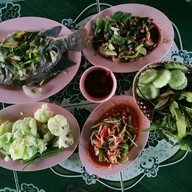 เมนูของร้าน ร้านอาหารฉลองชัยปลาเผา
