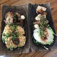 เมนูของร้าน ก๋วยเตี๋ยวแซ่บปาก เมืองเก่า สุโขทัย